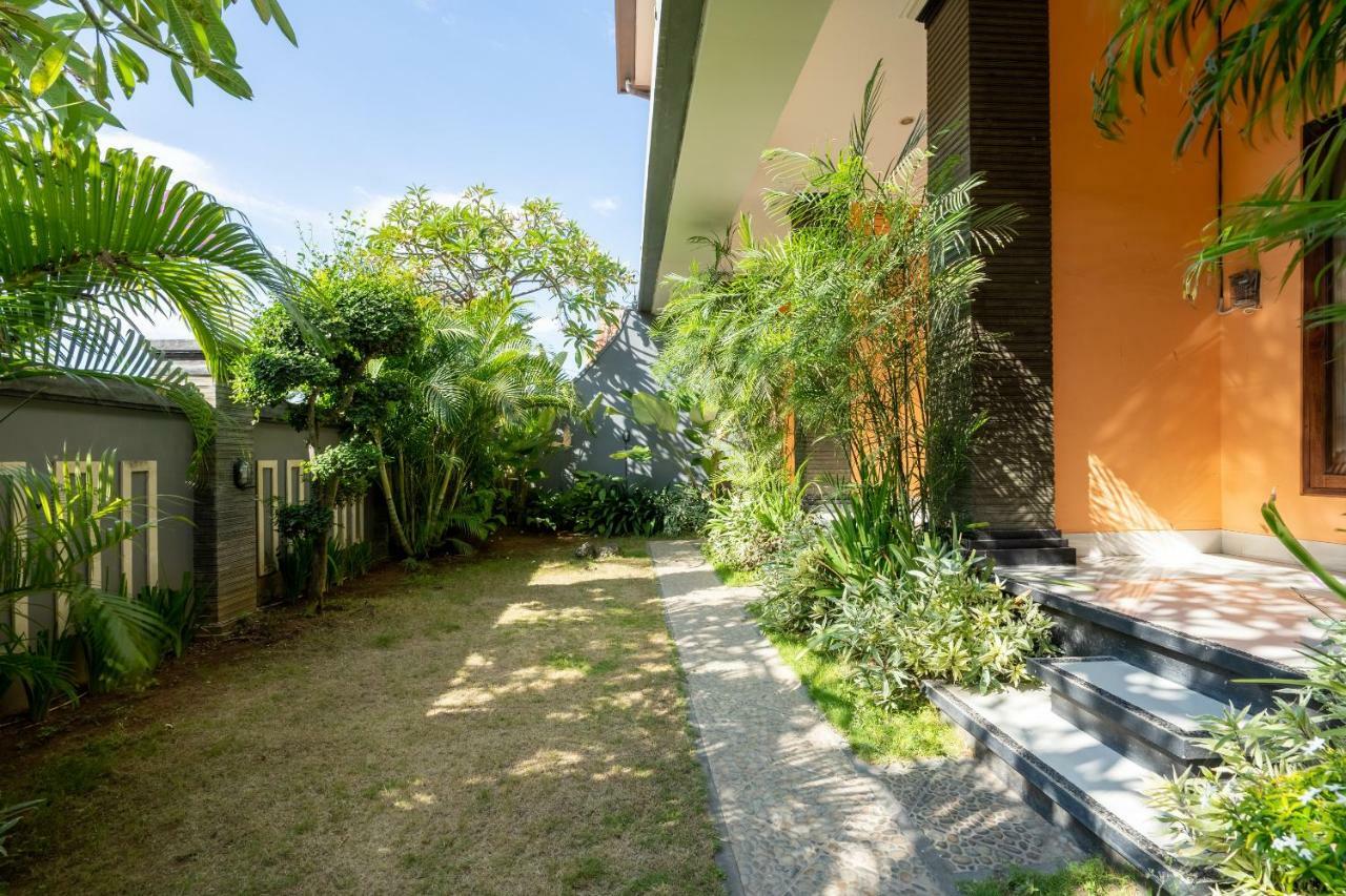 Oyo 922 Pp Dream Guest House Lovina Buitenkant foto